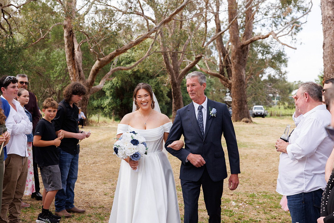 Grace and Jimi | Backyard wedding