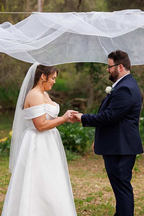 Grace and Jimi | Backyard wedding