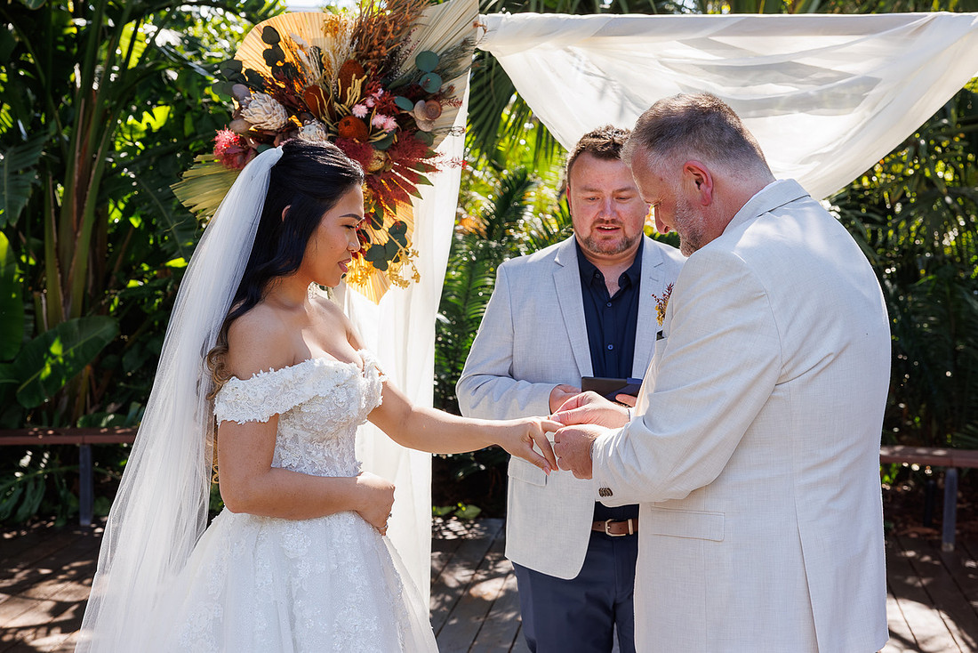 Perth Zoo Wedding - Kara and Matt