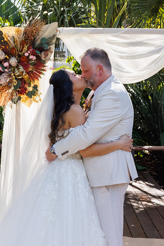 Perth Zoo Wedding - Kara and Matt