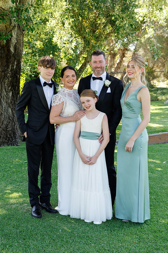 Kelly and Fergal - Old Broadwater Farm Wedding Photos