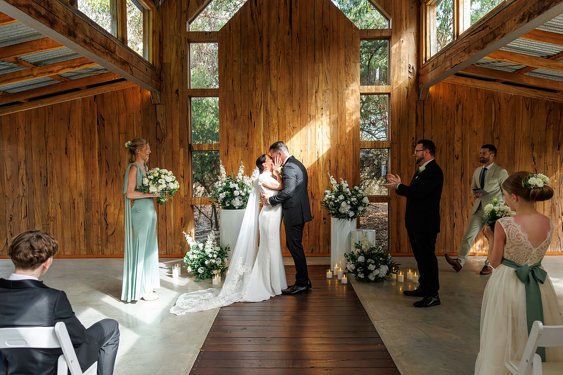 Kelly and Fergal - Old Broadwater Farm Wedding Photos