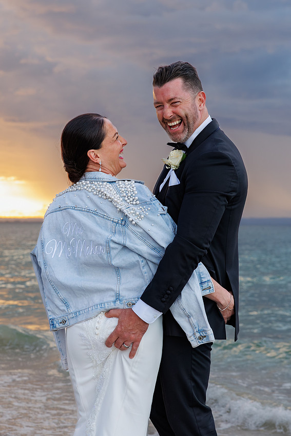 Kelly and Fergal - Old Broadwater Farm Wedding Photos