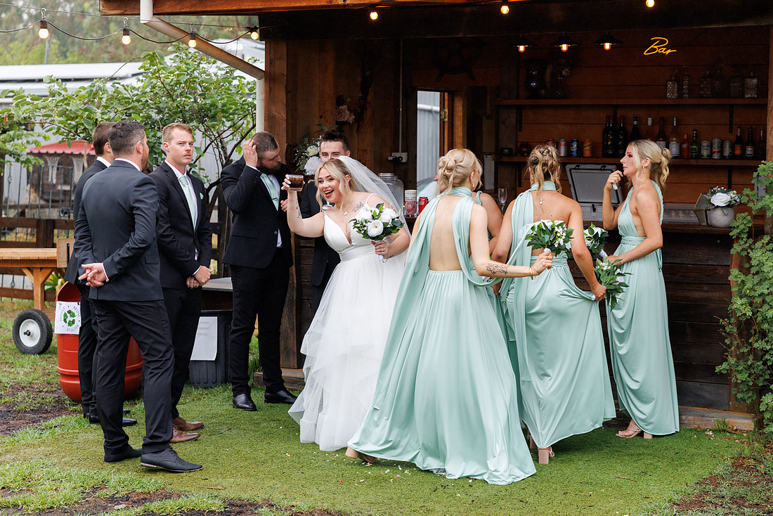 Madeleine and Daniel - Country Charm Weddings Photos