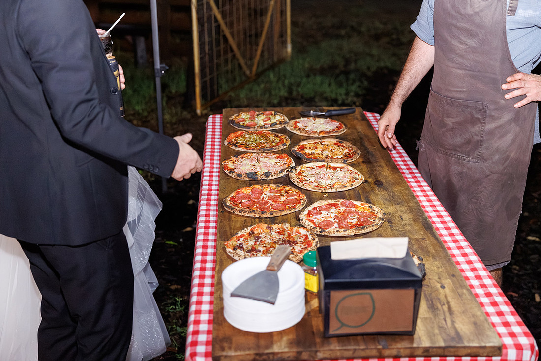 Madeleine and Daniel - Country Charm Weddings Photos
