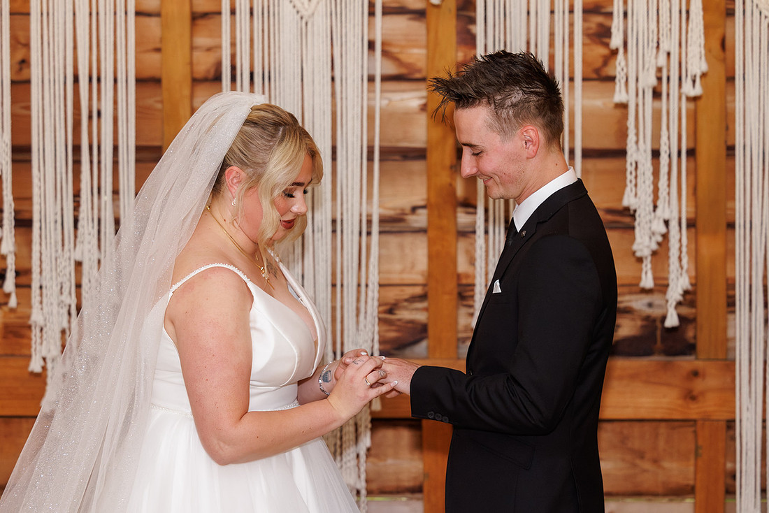 Madeleine and Daniel - Country Charm Weddings Photos