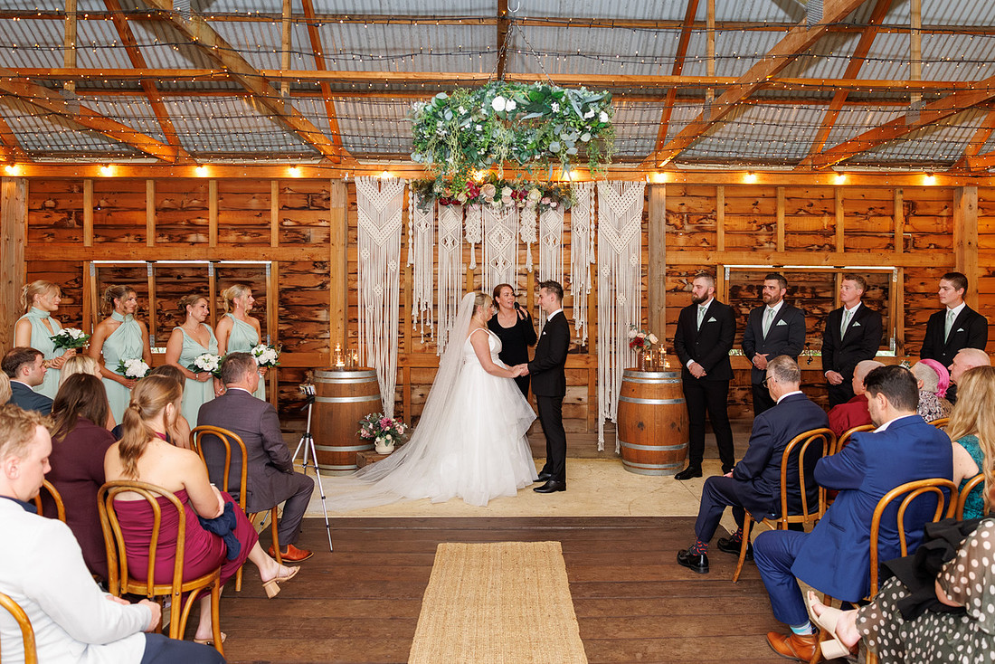 Madeleine and Daniel - Country Charm Weddings Photos