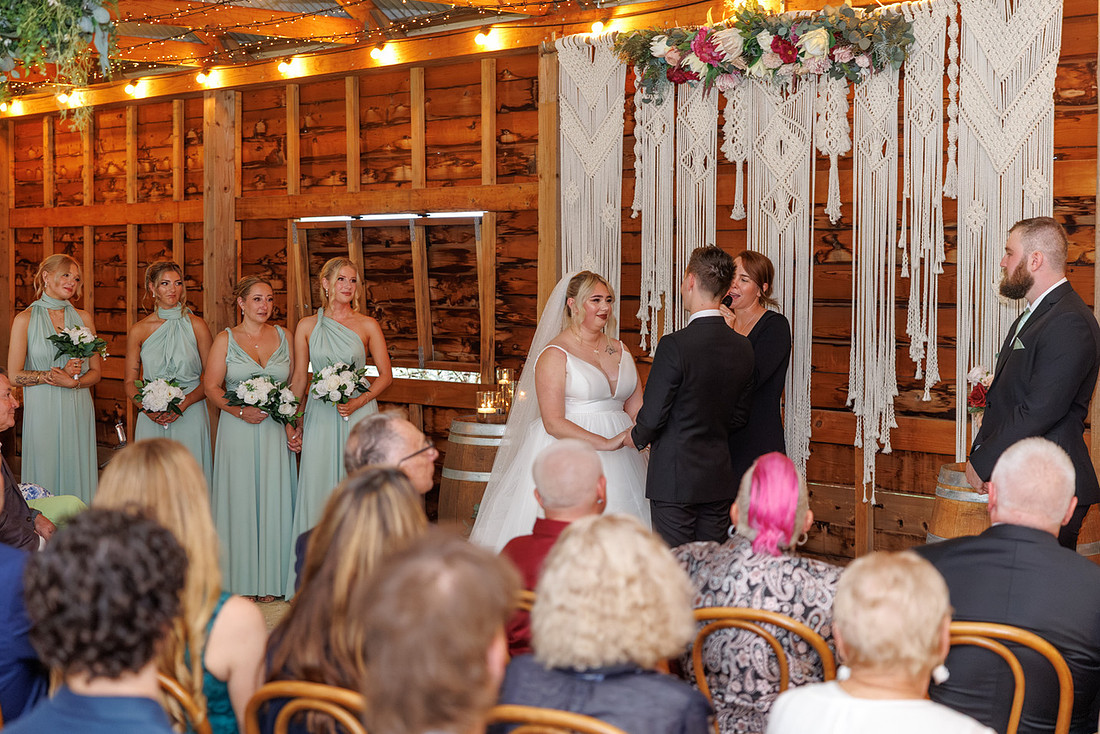 Madeleine and Daniel - Country Charm Weddings Photos