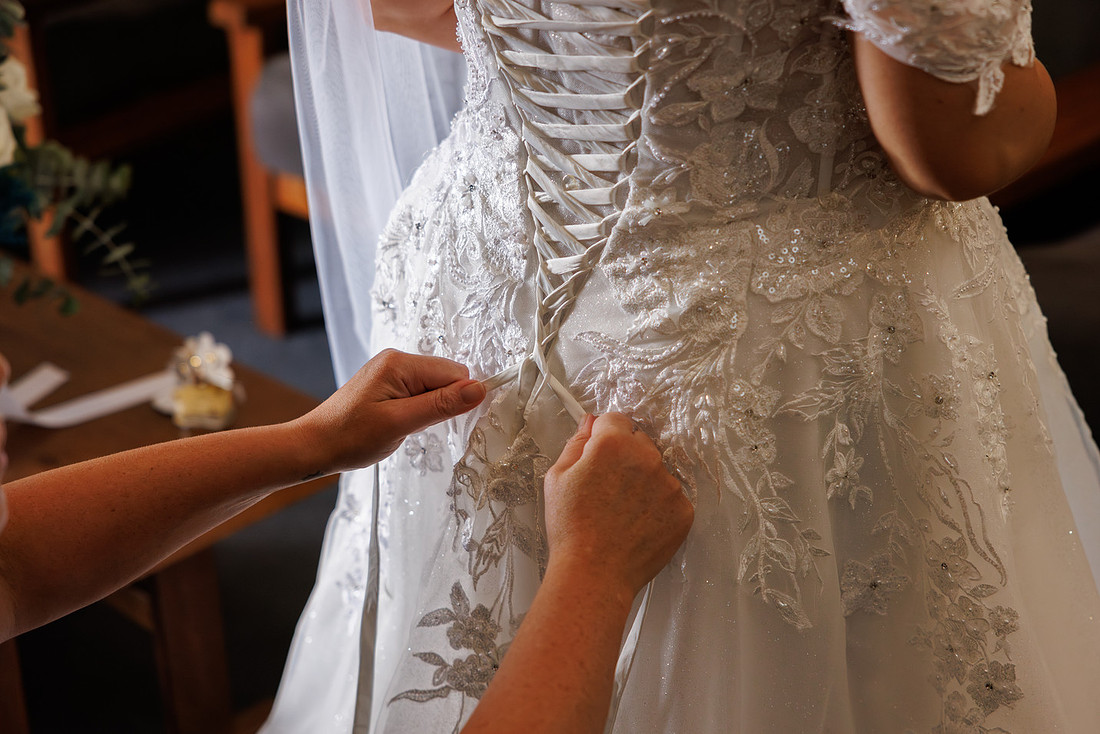 Emma and Jayden - Edith Valley Roelands Wedding Photos