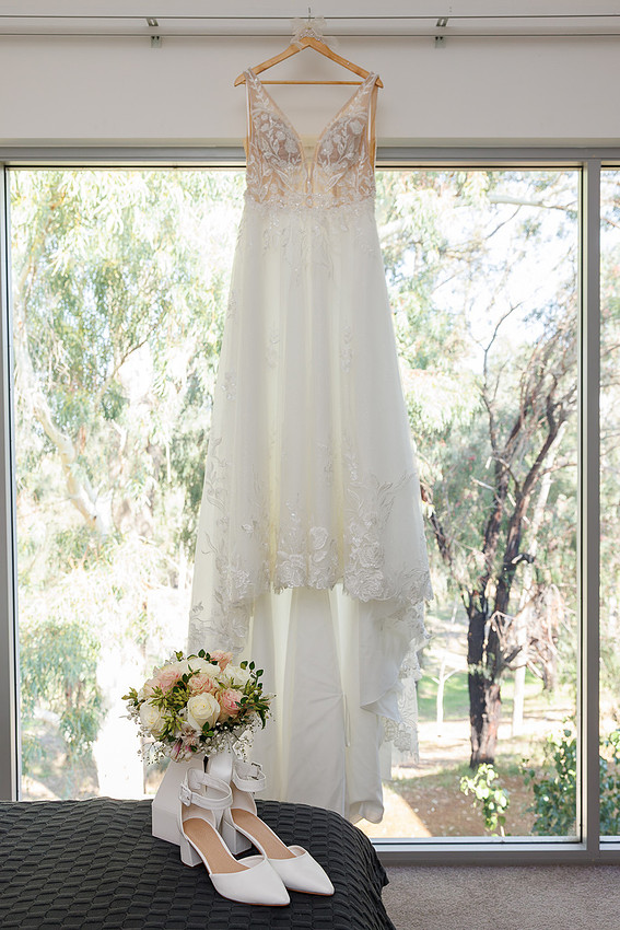 Mandoon Estate Wedding Swan Valley - Lilly and Leon