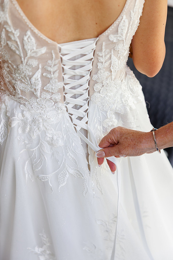 Mandoon Estate Wedding Swan Valley - Lilly and Leon