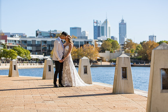 Victoria Gardens Perth Western Australia Wedding Photographer